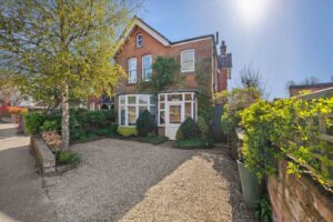 Portland Road, East Grinstead, RH19