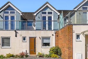 St. James Road, East Grinstead, RH19