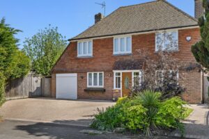 Lewes Road, East Grinstead, RH19